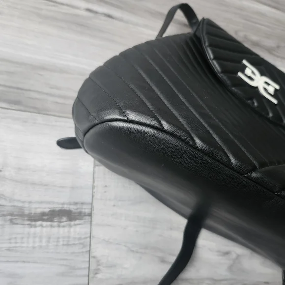 🎁 FREE 🎁Sam Edelman backpack - Picture 9 of 10